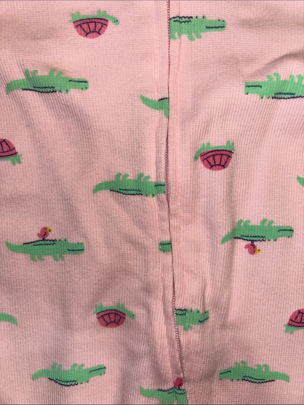 💖 Carter’s Ribbed Onesie - Picture 3 of 9